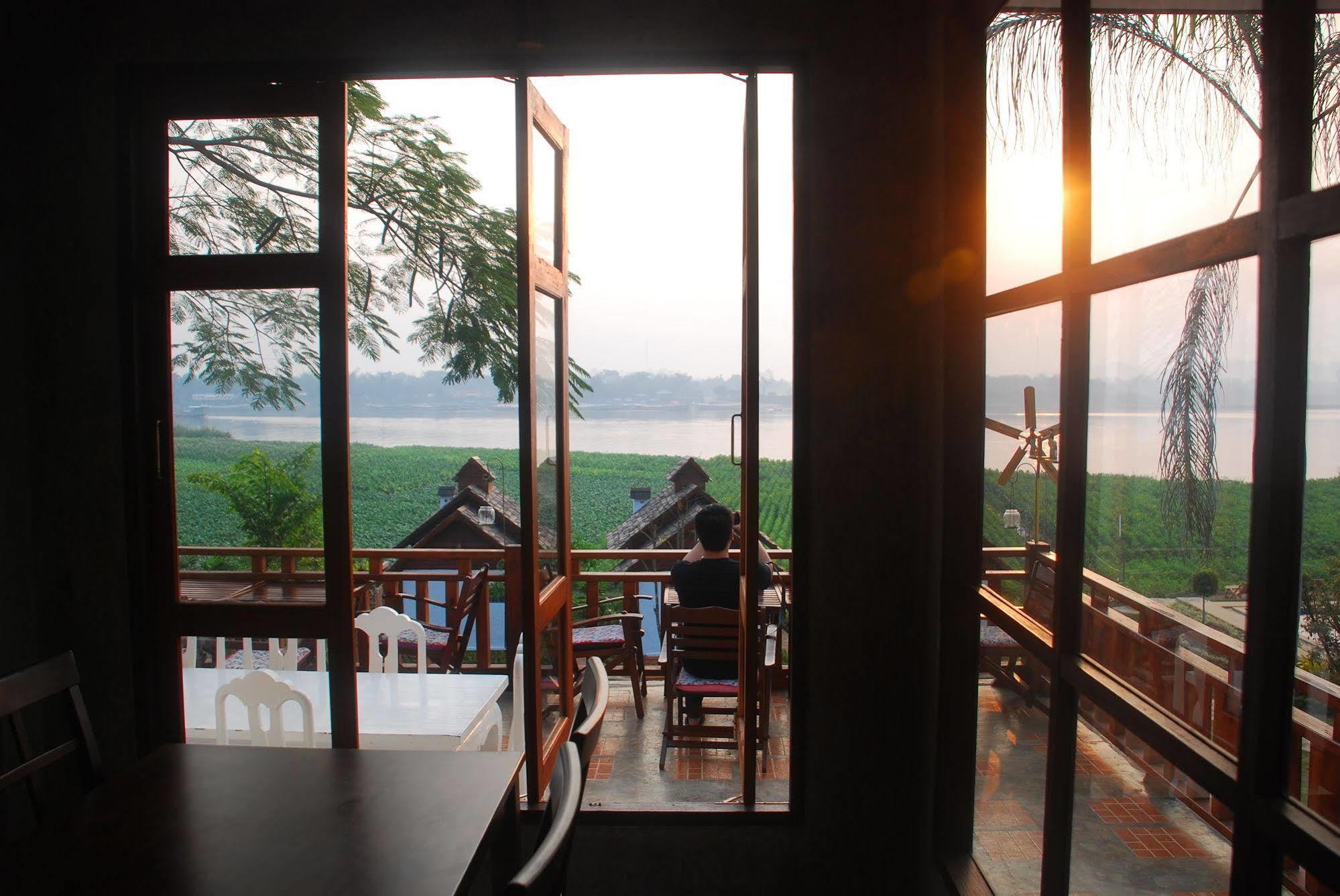 Hotel Gin'S Maekhong View Chiang Saen Esterno foto