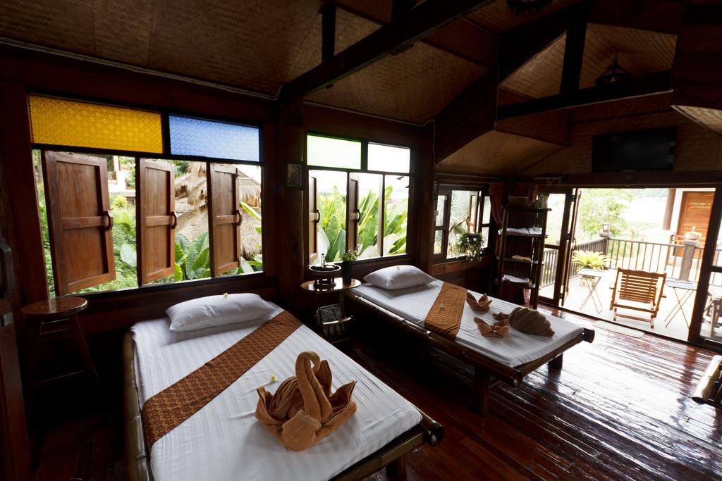 Hotel Gin'S Maekhong View Chiang Saen Esterno foto